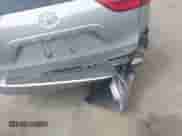 2015 Toyota Sienna XLE z VIN 5TDYK3DC8FS677001, wystawiony jako IAAI lot #42885539 z przebiegiem 135 217 mil mil oraz . Historia ofert i sprzedaży dostępna na DreamBid. Obrazek 6.