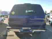 1999 Chevrolet Suburban with VIN 1GNEC16R9XJ307672, listed as a Copart auction lot 78663054 with 198,081 mi miles and Non repairable. Bid and sale history available at DreamBid. Image 6.