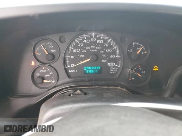 2004 Chevrolet City Express Cargo z VIN 1GNGG25U441127908, wystawiony jako Copart lot #82874014 z przebiegiem 278 511 mil mil oraz Szkoda całkowita • Salvage title. Historia ofert i sprzedaży dostępna na DreamBid. Obrazek 9.