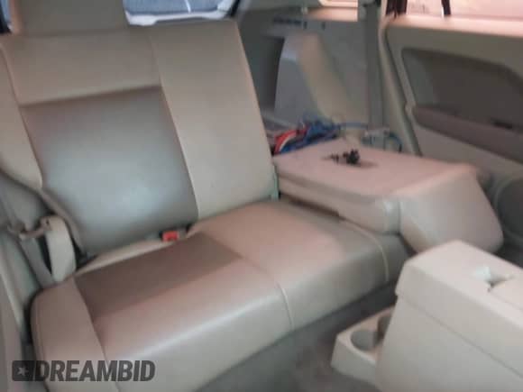 2009 Dodge Caliber R/T с VIN 1B3HB78B39D100144, выставлен на аукционе IAAI как лот 42375344 с пробегом Не указан миль и . История ставок и продаж доступна на DreamBid. Изображение 8.