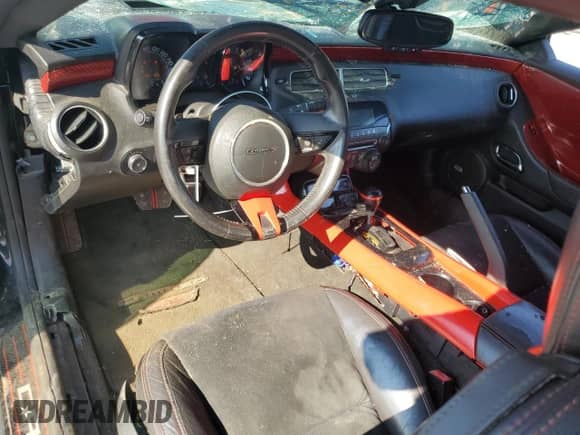 2011 Chevrolet Camaro 2SS с VIN 2G1FK1EJ5B9113858, выставлен на аукционе Copart как лот 68532145 с пробегом 124 700 миль миль и Списание • Salvage title. История ставок и продаж доступна на DreamBid. Изображение 8.
