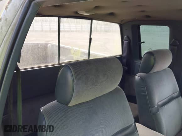 1993 Dodge Dakota с VIN 1B7GG23XXPS142420, выставлен на аукционе IAAI как лот 43306587 с пробегом 148 797 миль миль и . История ставок и продаж доступна на DreamBid. Изображение 8.