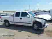 2001 Chevrolet Silverado 1500 LS с VIN 2GCEC19V311171803, выставлен на аукционе IAAI как лот 43209943 с пробегом Не указан миль и . История ставок и продаж доступна на DreamBid. Изображение 13.