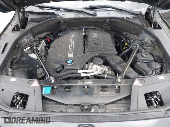 2010 BMW 5 Series 535i Gran Turismo с VIN WBASN2C52AC200730, выставлен на аукционе IAAI как лот 41902247 с пробегом 127 291 миль миль и . История ставок и продаж доступна на DreamBid. Изображение 10.