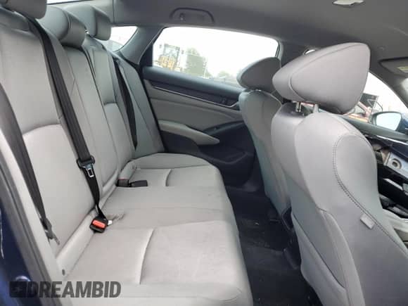 2020 Honda Accord с VIN 1HGCV3F17LA007835, выставлен на аукционе Copart как лот 68458315 с пробегом 70 862 миль миль и Списание • Salvage title. История ставок и продаж доступна на DreamBid. Изображение 10.