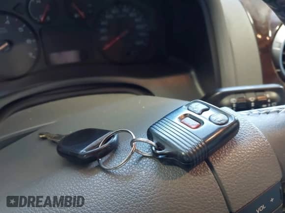 2007 Ford Freestyle SEL с VIN 1FMZK02187GA06035, выставлен на аукционе IAAI как лот 42826918 с пробегом 232 943 миль миль и . История ставок и продаж доступна на DreamBid. Изображение 11.