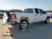 2018 Chevrolet Silverado 1500 Custom с VIN 1GCRCPEH8JZ243851, выставлен на аукционе Copart как лот 52632695 с пробегом 186 609 миль миль и Списание • Salvage title. История ставок и продаж доступна на DreamBid. Изображение 3.