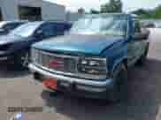 1995 GMC Sierra 1500 с VIN 1GTEC14H2SZ561267, выставлен на аукционе IAAI как лот 42339445 с пробегом 373 668 миль миль и . История ставок и продаж доступна на DreamBid. Изображение 2.