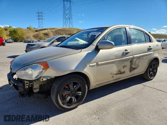 2006 Hyundai Accent GLS z VIN KMHCN46C36U040755, wystawiony jako Copart lot #86664095 z przebiegiem 226 111 mil mil oraz Szkoda całkowita • Salvage title. Historia ofert i sprzedaży dostępna na DreamBid. Obrazek 1.