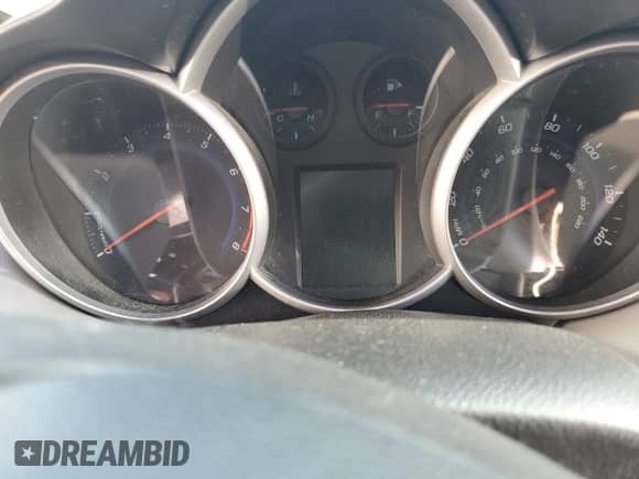 2014 Chevrolet Cruze LS с VIN 1G1PA5SH2E7241903, выставлен на аукционе Copart как лот 71479155 с пробегом Не указан миль и Списание • Salvage title. История ставок и продаж доступна на DreamBid. Изображение 9.