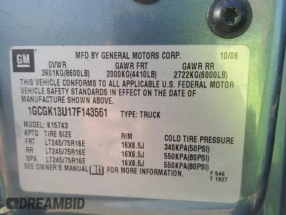 2007 Chevrolet Silverado 1500HD LS z VIN 1GCGK13U17F143561, wystawiony jako Copart lot #70620725 z przebiegiem 140 242 mil mil oraz Szkoda całkowita • Salvage title. Historia ofert i sprzedaży dostępna na DreamBid. Obrazek 12.