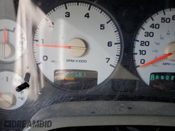 2005 Dodge 1500 SLT with VIN 1D7HU18D55S358622, listed as a Copart auction lot 63287875 with 200,581 mi miles and Clean title. Bid and sale history available at DreamBid. Image 9.