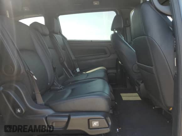 2024 Honda Odyssey Sport z VIN 5FNRL6H75RB012517, wystawiony jako Copart lot #65740015 z przebiegiem 22 616 mil mil oraz Szkoda całkowita • Salvage title. Historia ofert i sprzedaży dostępna na DreamBid. Obrazek 10.