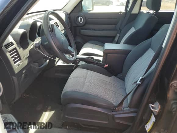 2008 Dodge Nitro SXT с VIN 1D8GU28K98W260170, выставлен на аукционе Copart как лот 73057114 с пробегом 244 438 миль миль и Чистый • Clean title. История ставок и продаж доступна на DreamBid. Изображение 7.