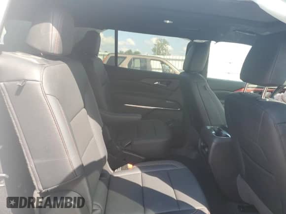 2025 Chevrolet Traverse AWD Z71 с VIN 1GNEVJRS2SJ134871, выставлен на аукционе Copart как лот 69346995 с пробегом 10 815 миль миль и Списание • Salvage title. История ставок и продаж доступна на DreamBid. Изображение 11.