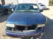 1998 Chevrolet S-10 LS с VIN 1GCCS1447W8187449, выставлен на аукционе IAAI как лот 43439235 с пробегом 193 185 миль миль и . История ставок и продаж доступна на DreamBid. Изображение 12.