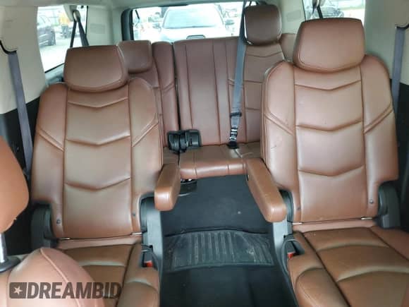 2016 Cadillac Escalade ESV Premium Collection с VIN 1GYS4JKJ5GR192590, выставлен на аукционе Copart как лот 66267825 с пробегом 188 971 миль миль и Чистый • Clean title. История ставок и продаж доступна на DreamBid. Изображение 10.