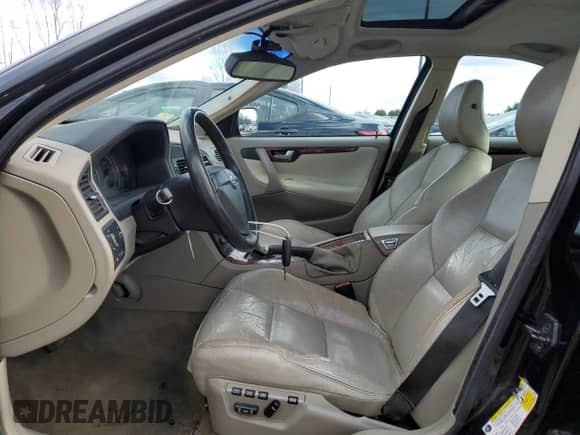2009 Volvo S60 2.5T с VIN YV1RH592592724182, выставлен на аукционе Copart как лот 87472324 с пробегом 96 754 миль миль и Списание • Salvage title. История ставок и продаж доступна на DreamBid. Изображение 7.