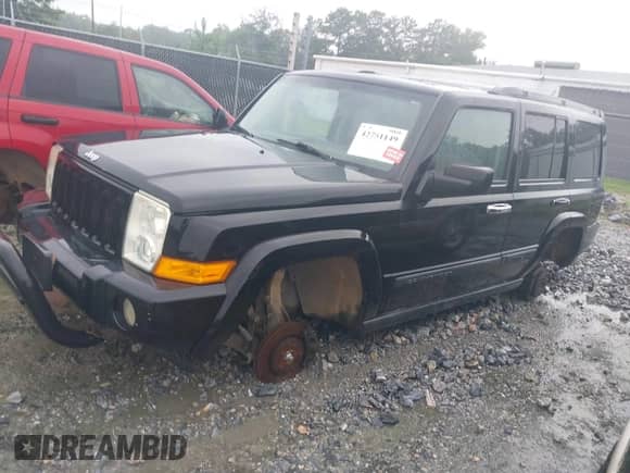 2006 Jeep Commander с VIN 1J8HG48K16C288915, выставлен на аукционе IAAI как лот 42751149 с пробегом 232 992 миль миль и . История ставок и продаж доступна на DreamBid. Изображение 2.