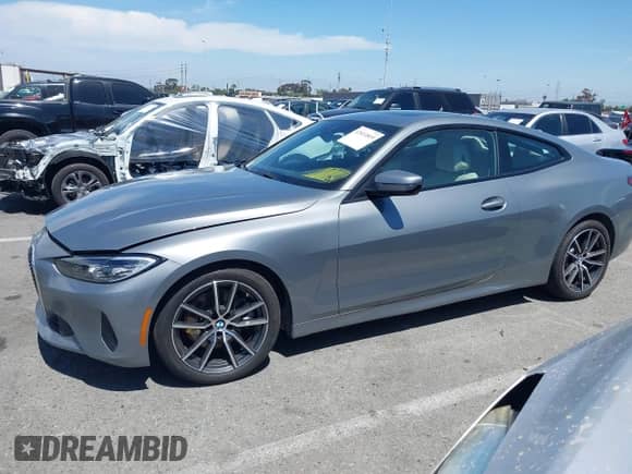 2023 BMW 4 Series 430i xDrive z VIN WBA73AP02PCM47839, wystawiony jako IAAI lot #42011819 z przebiegiem 8 545 mil mil oraz . Historia ofert i sprzedaży dostępna na DreamBid. Obrazek 14.