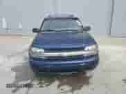 2003 Chevrolet TrailBlazer LS with VIN 1GNDS13S732243643, listed as a Copart auction lot 85313895 with 147,260 mi miles and Salvage title. Bid and sale history available at DreamBid. Image 5.