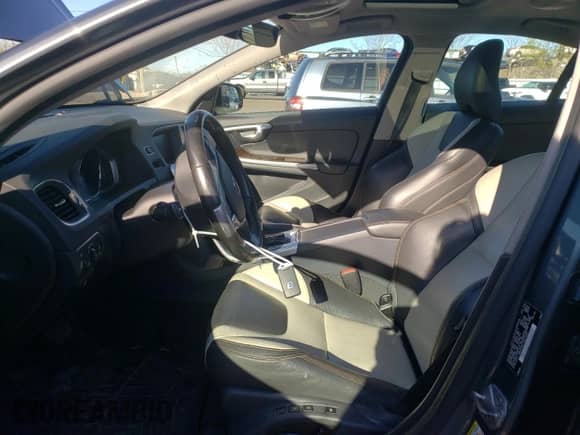 2016 Volvo S60 T5 Platinum с VIN YV4612UM3G2000408, выставлен на аукционе Copart как лот 51569394 с пробегом 66 094 миль миль и . История ставок и продаж доступна на DreamBid. Изображение 7.