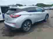 2018 Nissan Murano SV z VIN 5N1AZ2MGXJN147763, wystawiony jako IAAI lot #42436394 z przebiegiem 124 958 mil mil oraz . Historia ofert i sprzedaży dostępna na DreamBid. Obrazek 4.