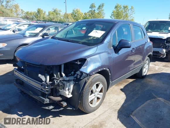 2019 Chevrolet Trax LS with VIN 3GNCJKSBXKL294489, listed as a IAAI auction lot 43301734 with 111,458 mi miles and . Bid and sale history available at DreamBid. Image 18.