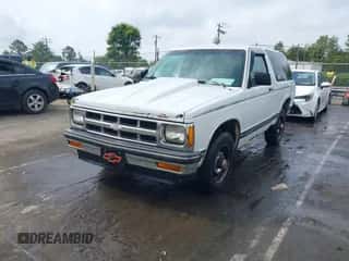 1994 Chevrolet Blazer LS с VIN 1GNCS18WXR0107454, выставлен на аукционе IAAI как лот 42417189 с пробегом 250 229 миль миль и . История ставок и продаж доступна на DreamBid. Изображение 2.