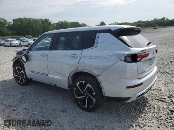 2022 Mitsubishi Outlander SE with VIN JA4J3UA82NZ088506, listed as a Copart auction lot 54781715 with 83,889 mi miles and Salvage title. Bid and sale history available at DreamBid. Image 2.