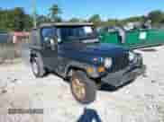 2005 Jeep Wrangler X z VIN 1J4FA39S85P370585, wystawiony jako IAAI lot #43444382 z przebiegiem Nie podano mil oraz . Historia ofert i sprzedaży dostępna na DreamBid. Obrazek 1.