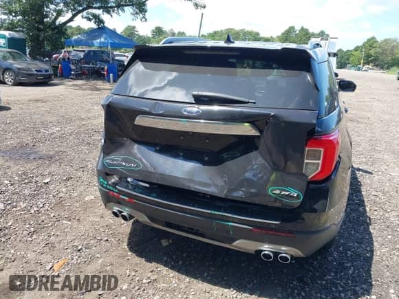 2022 Ford Explorer Platinum с VIN 1FM5K8HC8NGB84188, выставлен на аукционе IAAI как лот 42722919 с пробегом 15 313 миль миль и . История ставок и продаж доступна на DreamBid. Изображение 6.