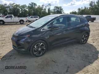 2023 Chevrolet Bolt EV 2LT z VIN 1G1FX6S09P4155888, wystawiony jako Copart lot #70703255 z przebiegiem 84 927 mil mil oraz Nie do naprawy • Non repairable. Historia ofert i sprzedaży dostępna na DreamBid. Obrazek 1.