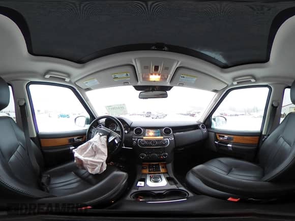 2014 Land Rover Discovery с VIN SALAB2V67EA707422, выставлен на аукционе IAAI как лот 41442017 с пробегом 123 055 миль миль и . История ставок и продаж доступна на DreamBid. Изображение 18.