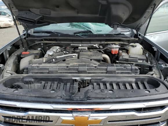 2024 Chevrolet Silverado 3500HD LTZ z VIN 2GC4YUEYXR1127243, wystawiony jako Copart lot #56575265 z przebiegiem 50 640 mil mil oraz Szkoda całkowita • Salvage title. Historia ofert i sprzedaży dostępna na DreamBid. Obrazek 11.