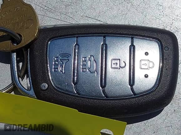 2020 Hyundai Tucson Value with VIN KM8J3CA43LU193882, listed as a IAAI auction lot 42945522 with 86,894 mi miles and . Bid and sale history available at DreamBid. Image 11.