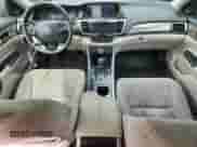 2014 Honda Accord z VIN JHMCR5F71EC000341, wystawiony jako Copart lot #70046205 z przebiegiem 768 455 mil mil oraz Czysty tytuł • Clean title. Historia ofert i sprzedaży dostępna na DreamBid. Obrazek 8.