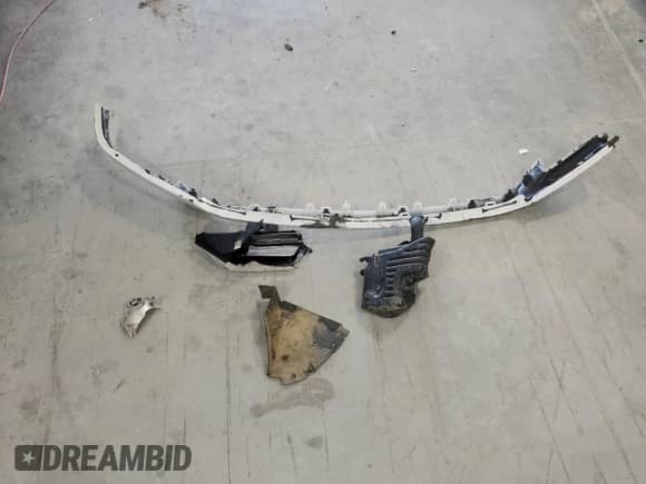 2022 Ford F-150 XL z VIN 1FTFW1E5XNKE02767, wystawiony jako Copart lot #64610285 z przebiegiem 52 913 mil mil oraz Szkoda całkowita • Salvage title. Historia ofert i sprzedaży dostępna na DreamBid. Obrazek 12.