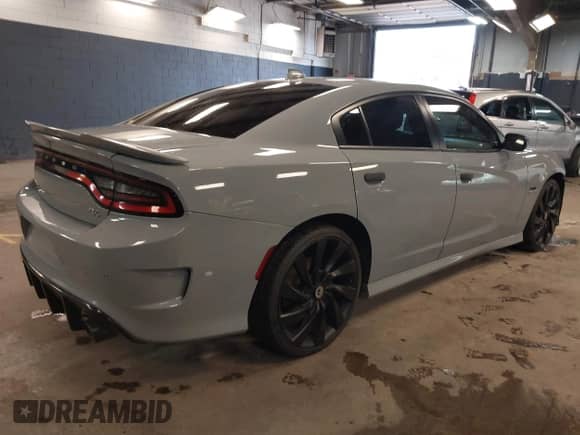2020 Dodge Charger R/T with VIN 2C3CDXCT7LH194546, listed as a IAAI auction lot 42105982 with Not provided miles and . Bid and sale history available at DreamBid. Image 4.