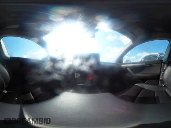 2023 Tesla Model Y Long Range с VIN 7SAYGDEE8PA128301, выставлен на аукционе IAAI как лот 42779318 с пробегом 60 466 миль миль и . История ставок и продаж доступна на DreamBid. Изображение 20.