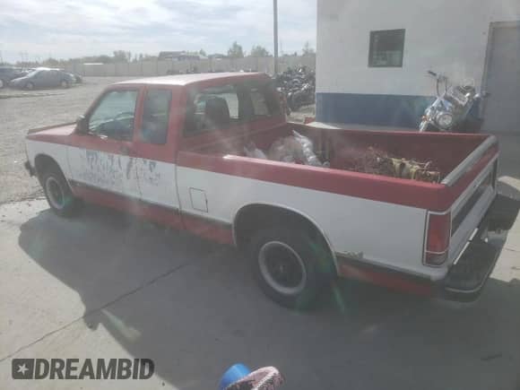 1991 Chevrolet S-10 z VIN 1GCCS19Z4M0204465, wystawiony jako Copart lot #77198684 z przebiegiem 147 796 mil mil oraz Szkoda całkowita • Salvage title. Historia ofert i sprzedaży dostępna na DreamBid. Obrazek 2.