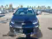 2021 Chevrolet Bolt EV Premier z VIN 1G1FZ6S08M4103819, wystawiony jako IAAI lot #41266469 z przebiegiem 25 513 mil mil oraz . Historia ofert i sprzedaży dostępna na DreamBid. Obrazek 13.