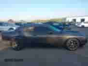 2017 Dodge Challenger R/T с VIN 2C3CDZBT2HH639831, выставлен на аукционе IAAI как лот 43357458 с пробегом 51 038 миль миль и . История ставок и продаж доступна на DreamBid. Изображение 13.