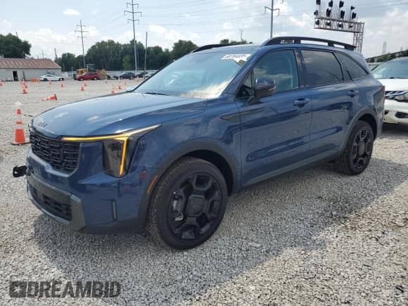 2025 Kia Sorento X-Line SX с VIN 5XYRKDJF9SG322810, выставлен на аукционе Copart как лот 68764035 с пробегом 84 миль миль и Списание • Salvage title. История ставок и продаж доступна на DreamBid. Изображение 1.