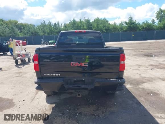2015 GMC Sierra 1500 with VIN 1GTR1TEH3FZ314749, listed as a IAAI auction lot 43048113 with 135,775 mi miles and . Bid and sale history available at DreamBid. Image 17.