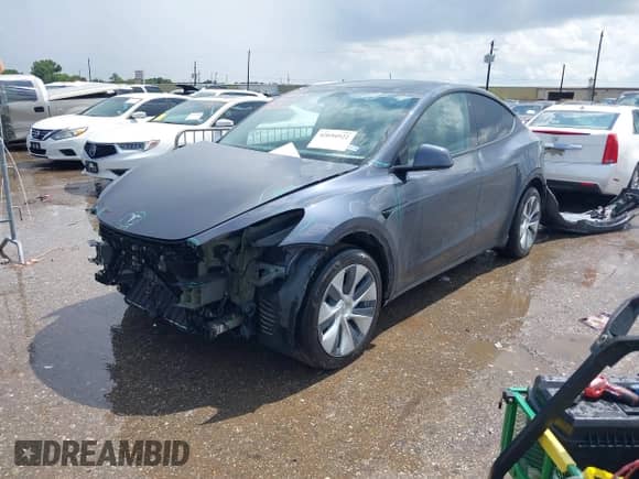 2023 Tesla Model Y Long Range с VIN 7SAYGDEE4PA096821, выставлен на аукционе IAAI как лот 42694922 с пробегом 29 156 миль миль и . История ставок и продаж доступна на DreamBid. Изображение 2.
