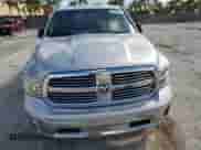 2014 Ram 1500 Big Horn z VIN 1C6RR6GT4ES259397, wystawiony jako Copart lot #82249745 z przebiegiem 96 265 mil mil oraz Czysty tytuł • Clean title. Historia ofert i sprzedaży dostępna na DreamBid. Obrazek 5.