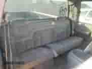 1999 Chevrolet Silverado 1500 z VIN 1GCEC19R7XR109646, wystawiony jako Copart lot #82349504 z przebiegiem 276 035 mil mil oraz Szkoda całkowita • Salvage title. Historia ofert i sprzedaży dostępna na DreamBid. Obrazek 10.