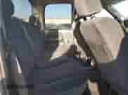 2005 Dodge 1500 SLT z VIN 1D7HU18D25J507638, wystawiony jako Copart lot #81857015 z przebiegiem 159 957 mil mil oraz Czysty tytuł • Clean title. Historia ofert i sprzedaży dostępna na DreamBid. Obrazek 10.