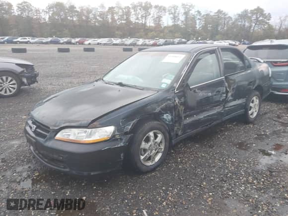 2000 Honda Accord LX z VIN 1HGCG6650YA069308, wystawiony jako IAAI lot #43480057 z przebiegiem 205 820 mil mil oraz . Historia ofert i sprzedaży dostępna na DreamBid. Obrazek 2.